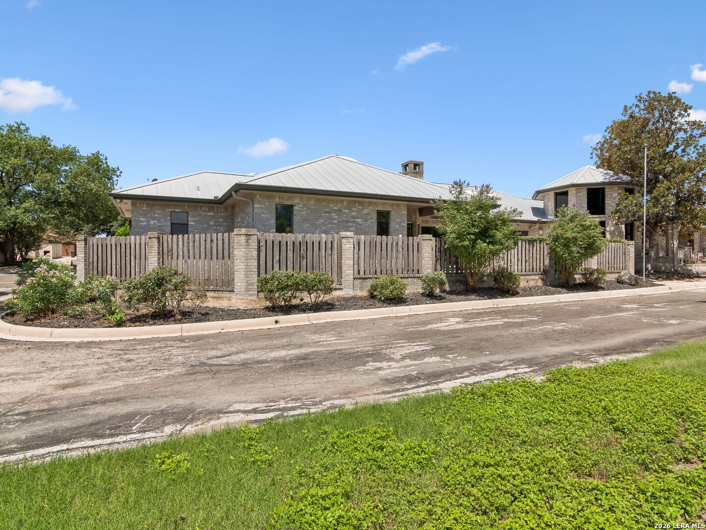 6122 Windy Knoll Windcrest TX 78239