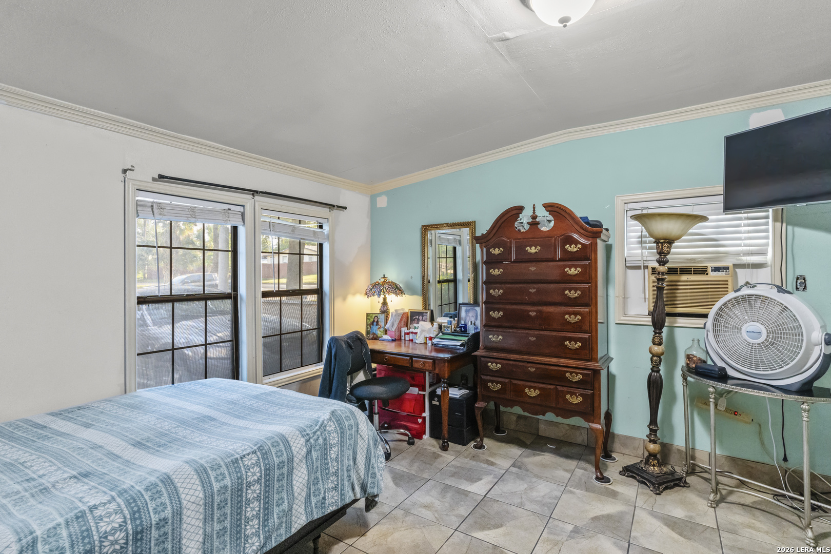 147 Gazel San Antonio TX 78213