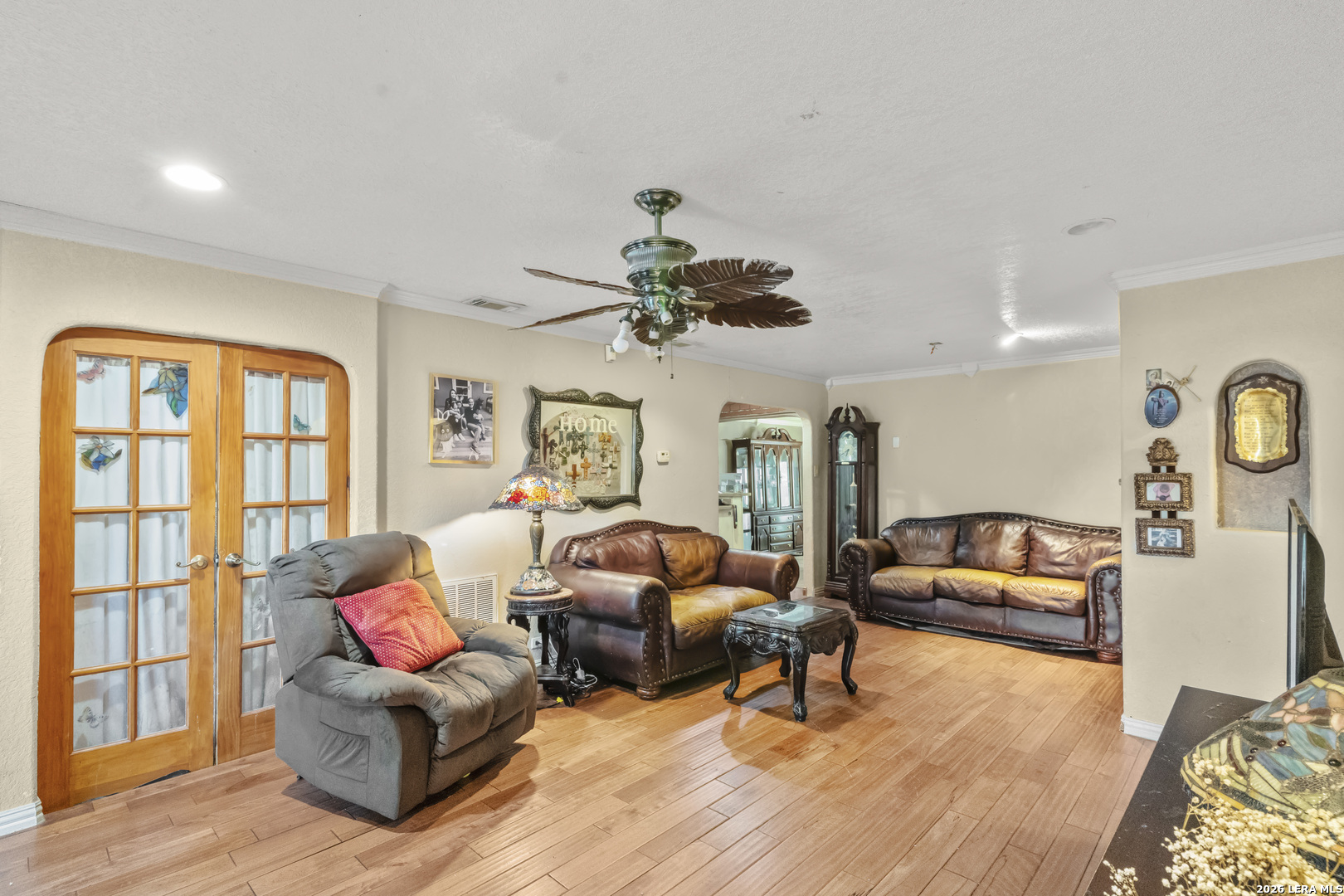 147 Gazel San Antonio TX 78213