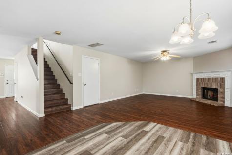 25919 Torch Lily San Antonio TX 78260