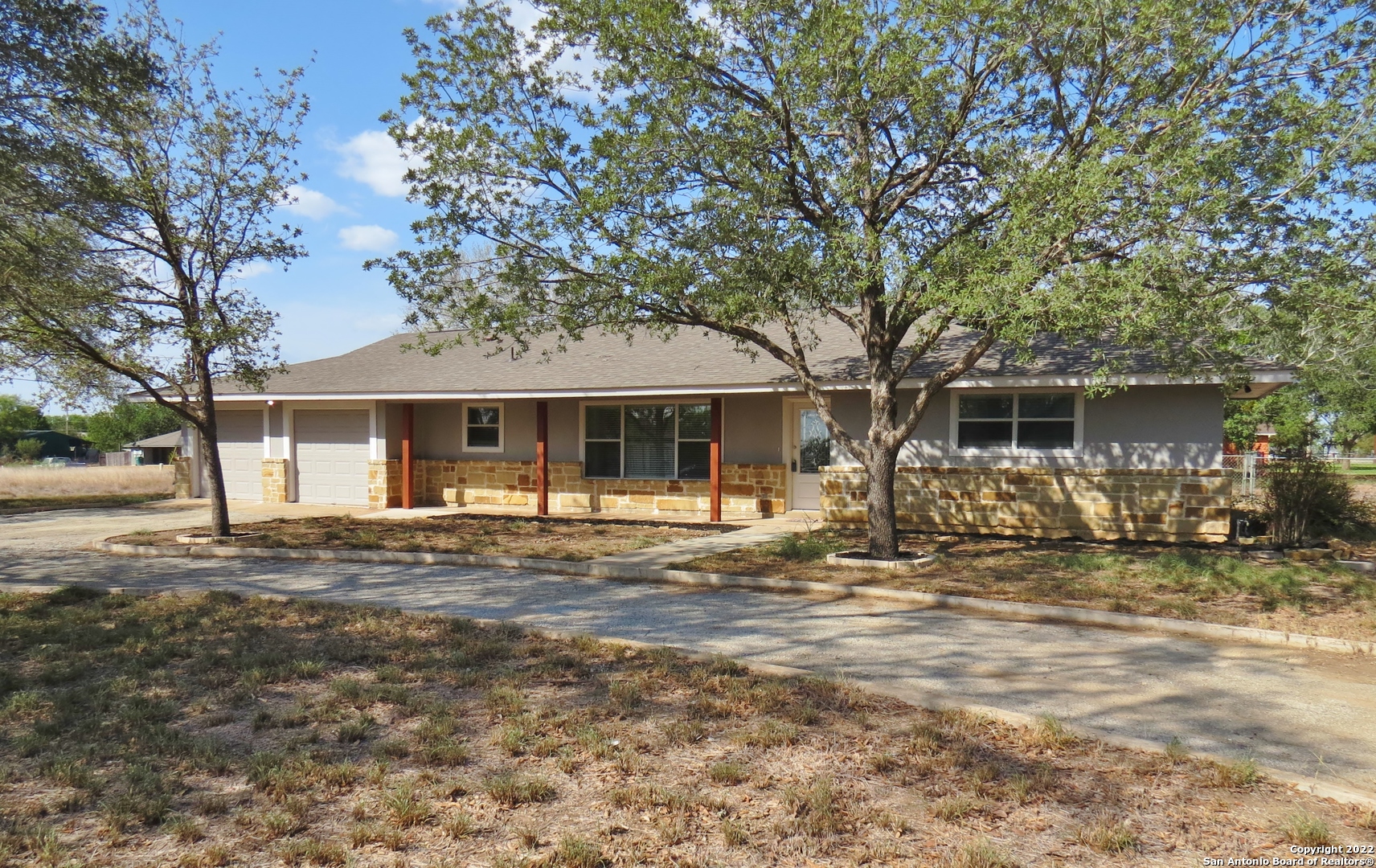 803 Cantrell Avenue Jourdanton TX 78026