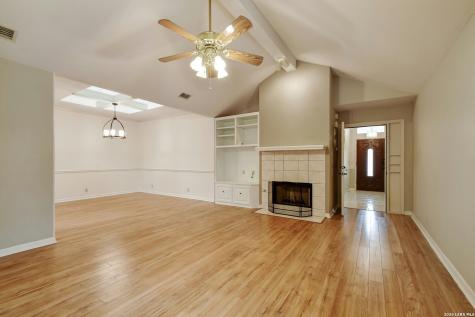 5824 Grandwood Drive San Antonio TX 78239