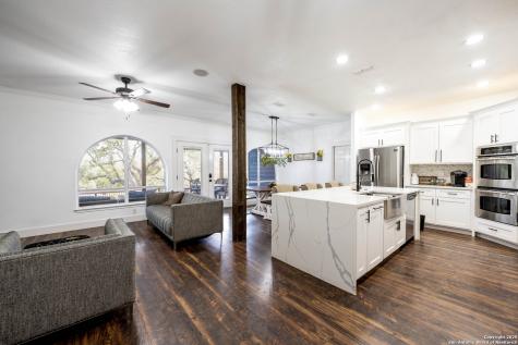 835 Lookout Lakehills TX 78063