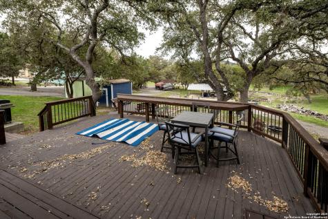 835 Lookout Lakehills TX 78063