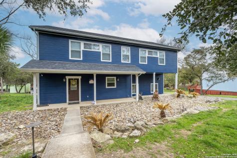 835 Lookout Lakehills TX 78063
