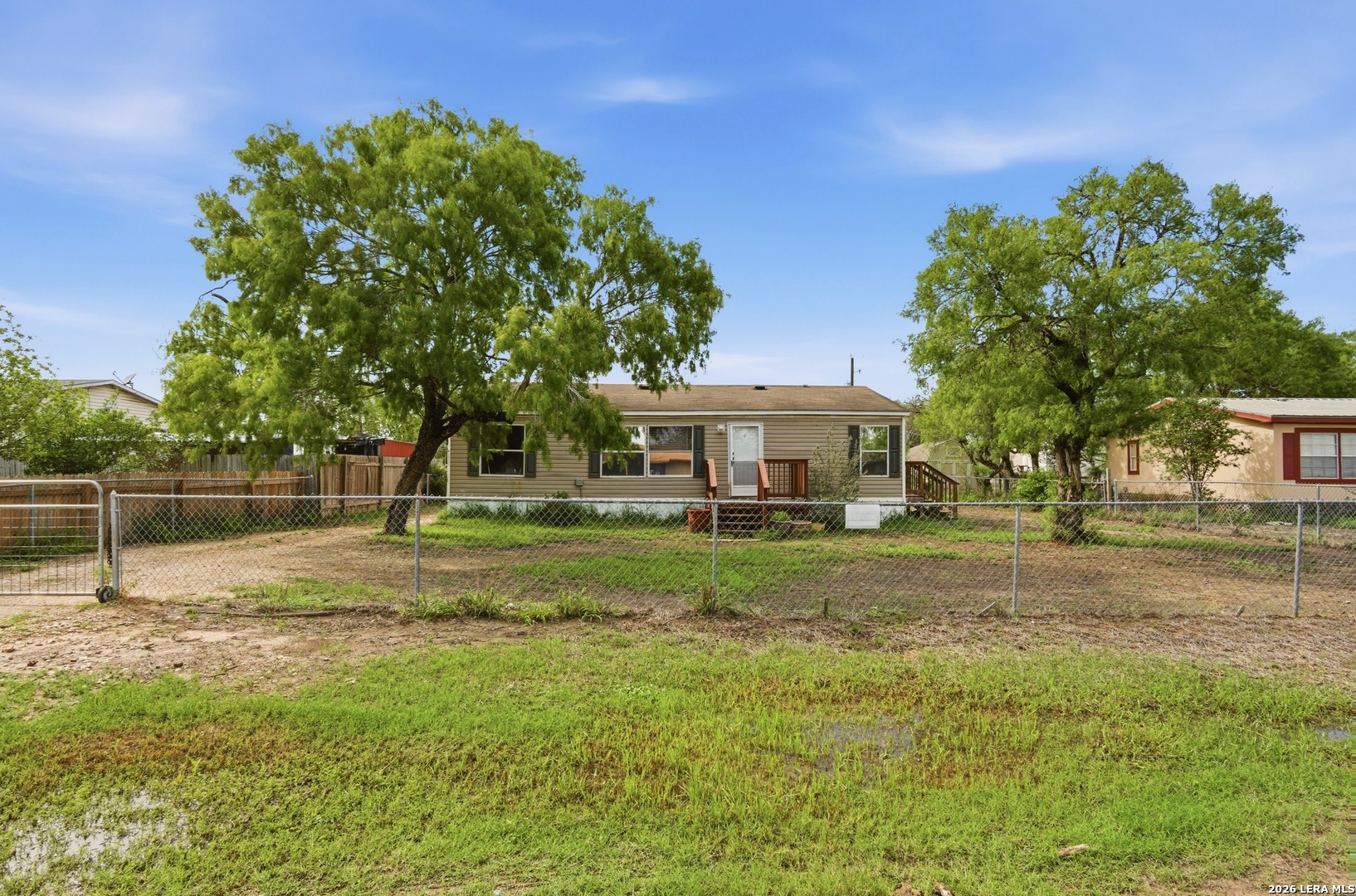1105 Walnut Street Jourdanton TX 78026