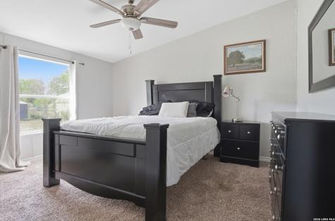 1105 Walnut Street Jourdanton TX 78026