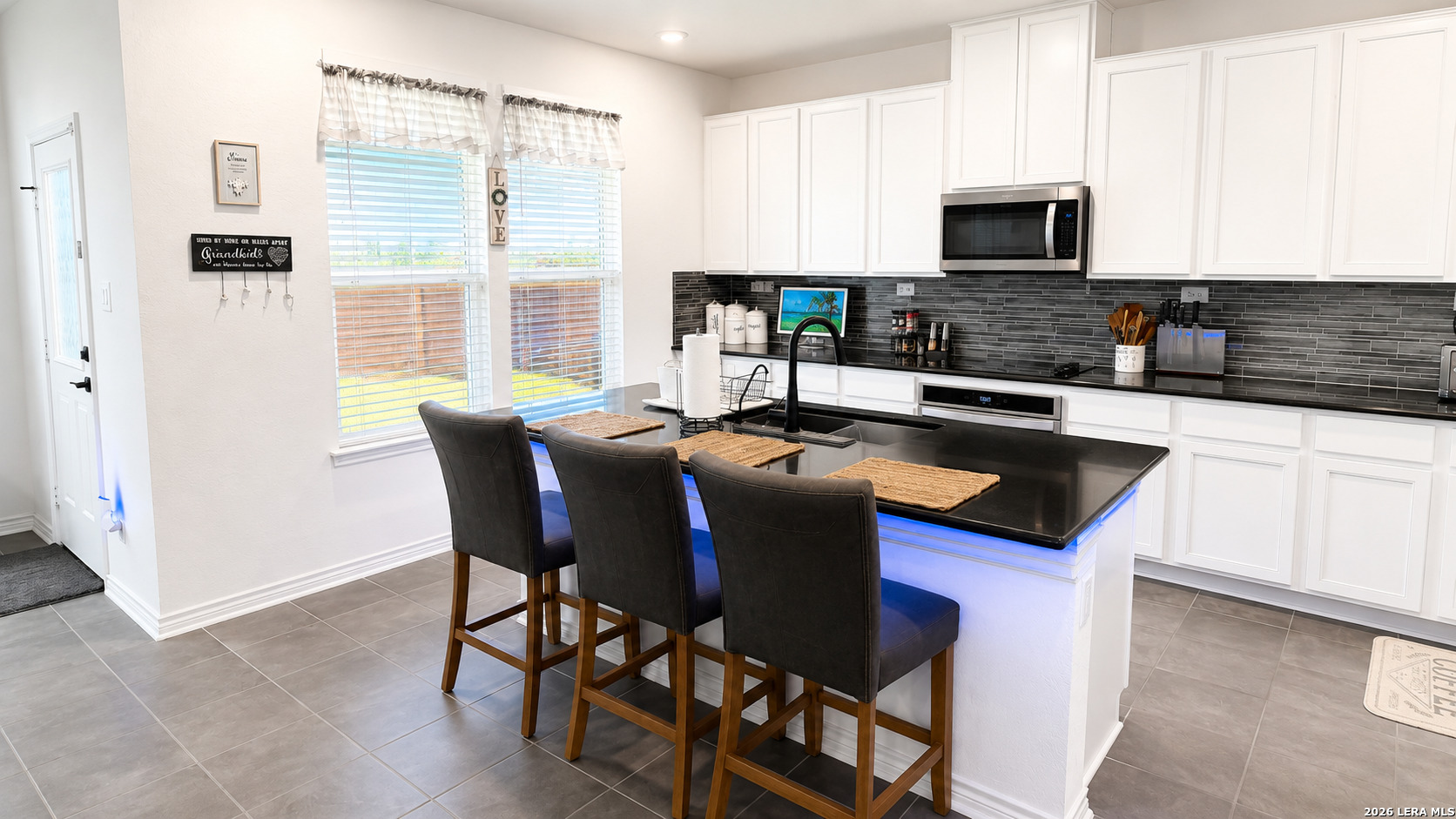 8227 Cactus Wren Hill San Antonio TX 78253