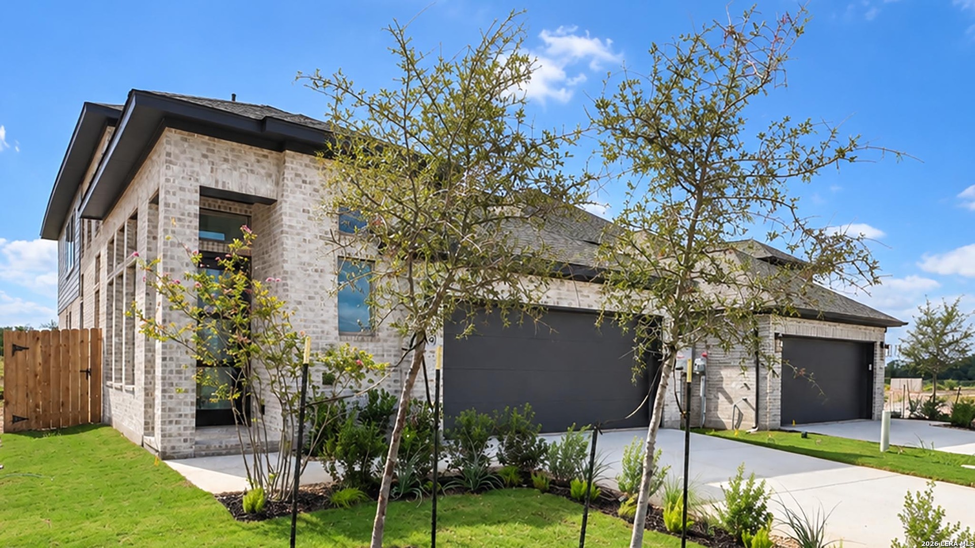 909 Woodland Lakes New Braunfels TX 78130