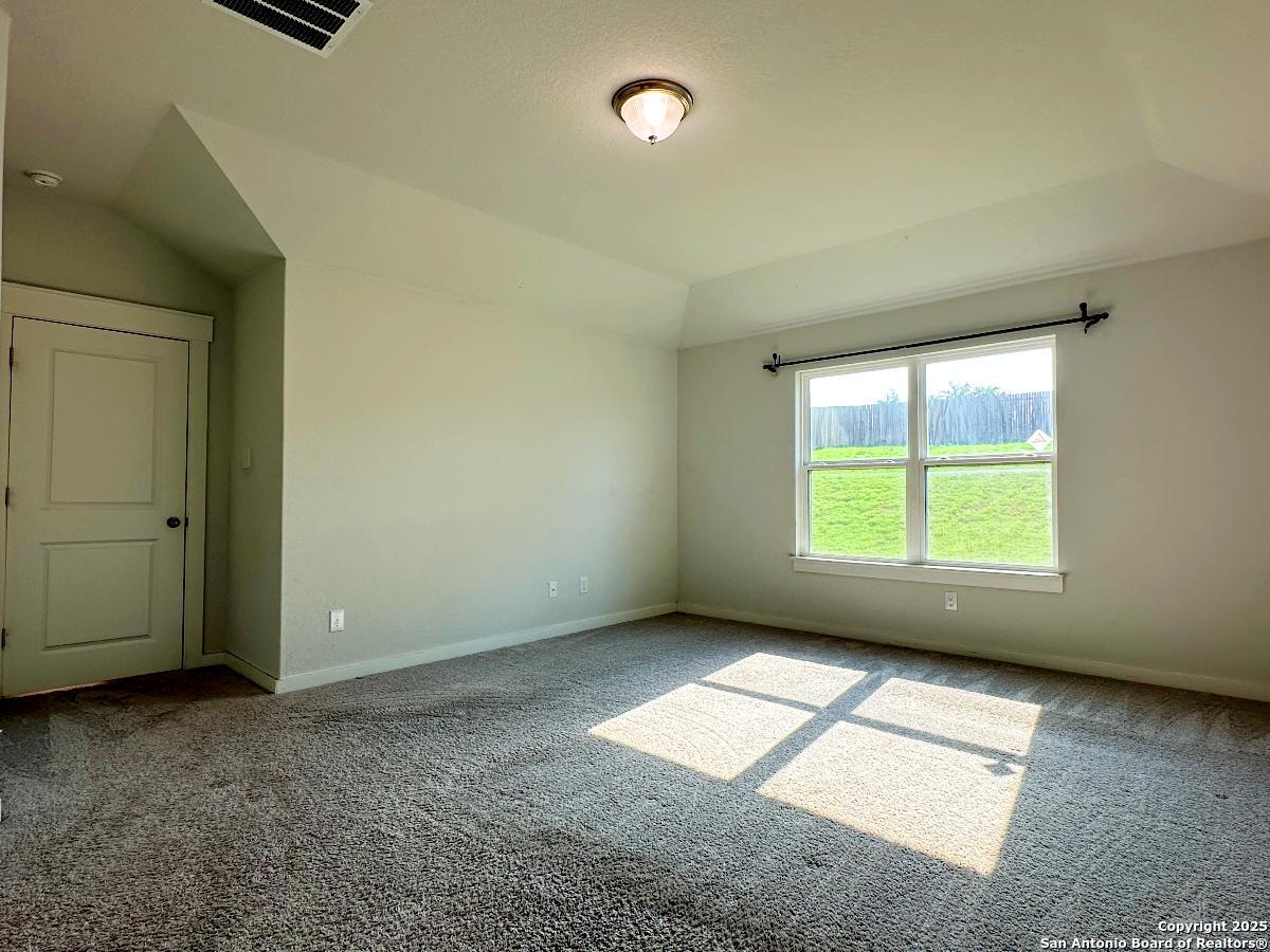 3906 Glenloch Way Converse TX 78109