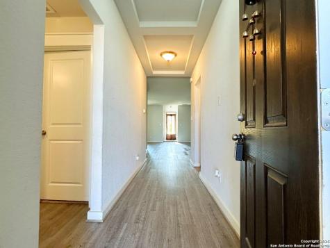 3906 Glenloch Way Converse TX 78109