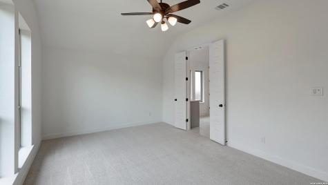 105 Brown Swiss Ridge Boerne TX 78006