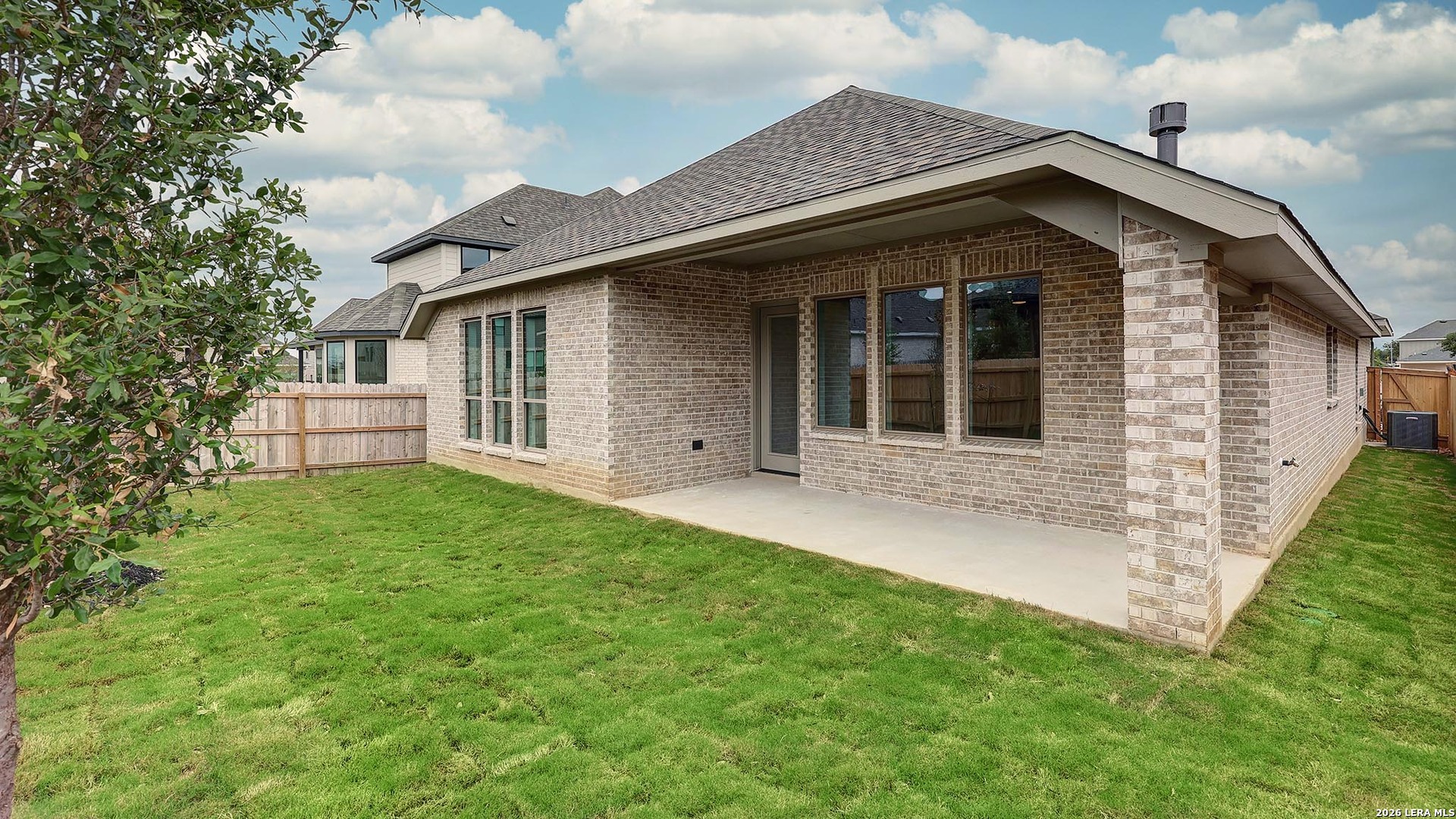 105 Brown Swiss Ridge Boerne TX 78006