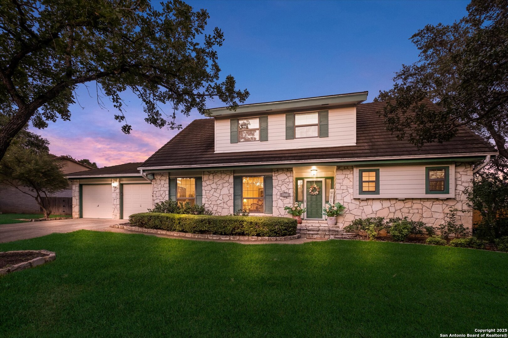 San Antonio TX, 2118 Encino Loop