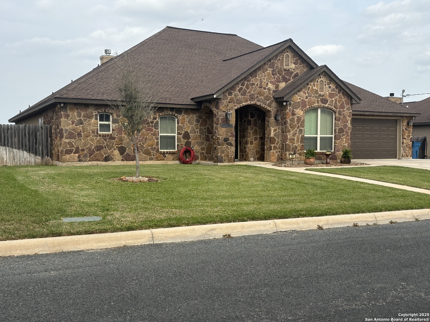 104 Park View Poth TX 78147