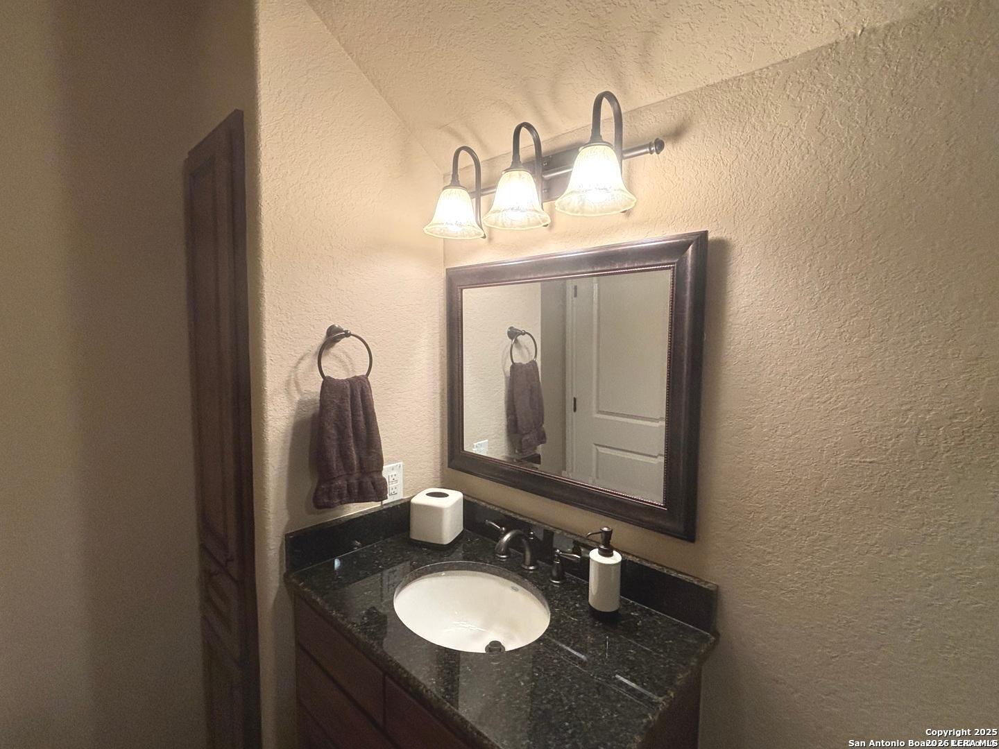 104 Park View Poth TX 78147