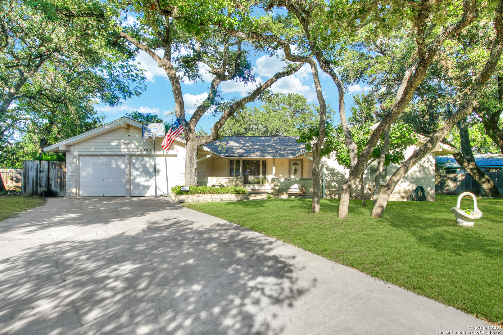 5903 Forest Cove San Antonio TX 78240