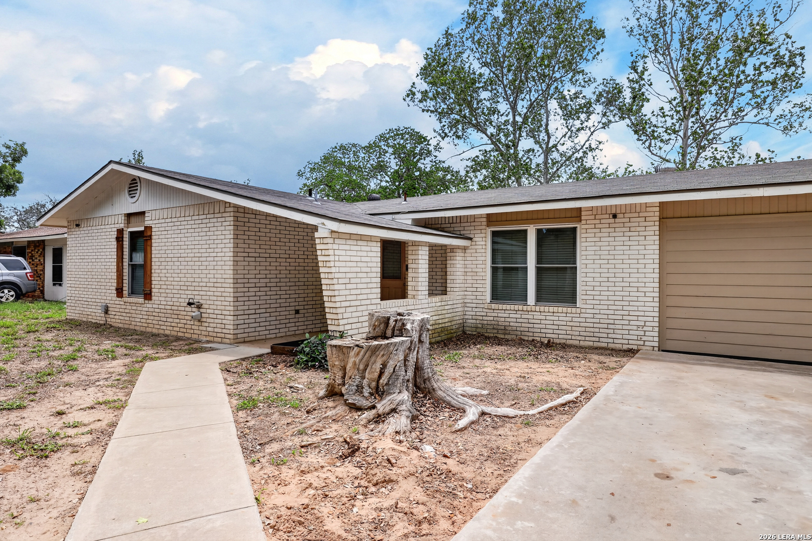 413 Georgia Ann Drive Pleasanton TX 78064