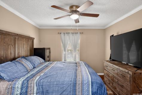 413 Georgia Ann Drive Pleasanton TX 78064