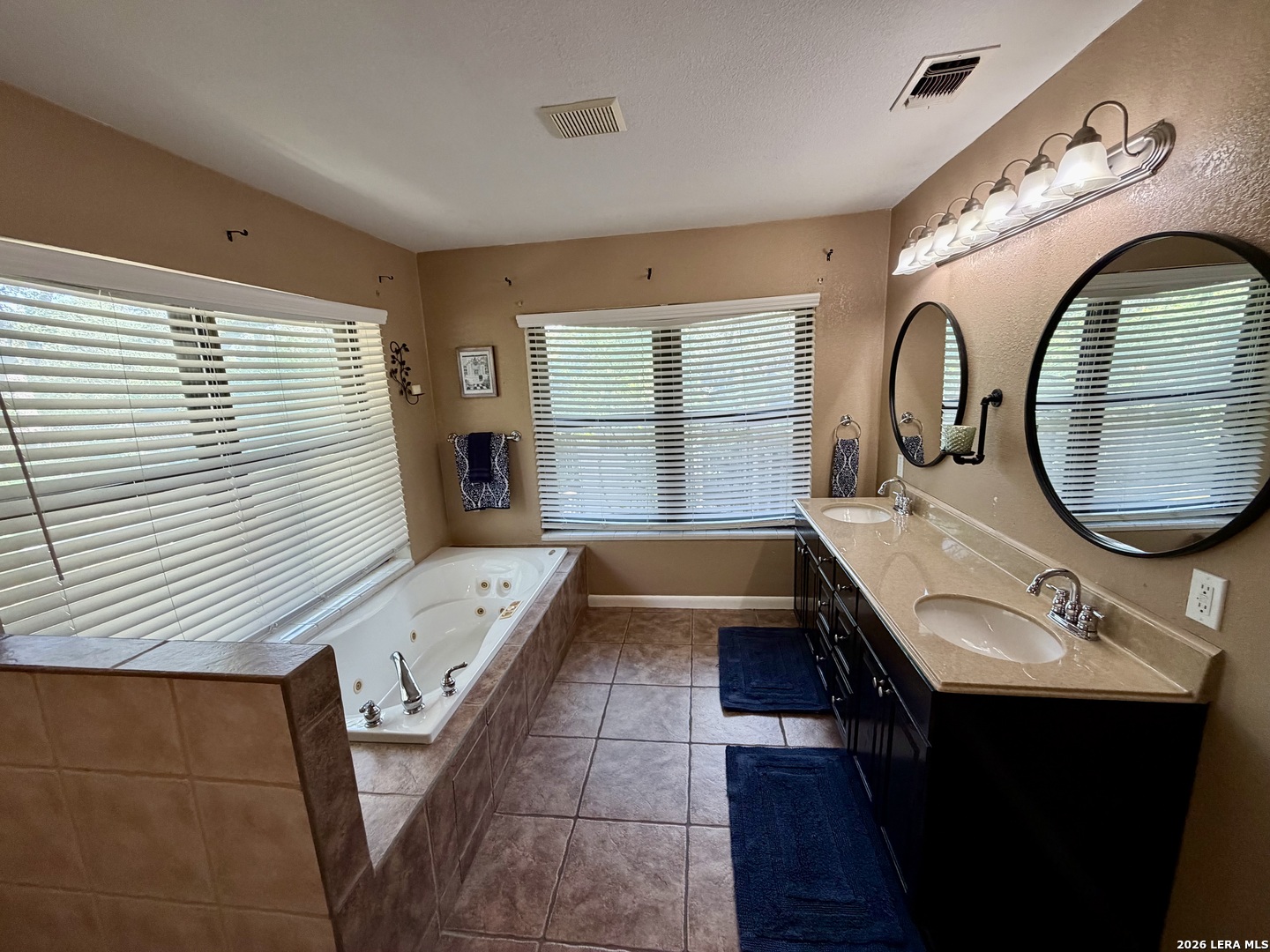 11527 Sayanora Court San Antonio TX 78216