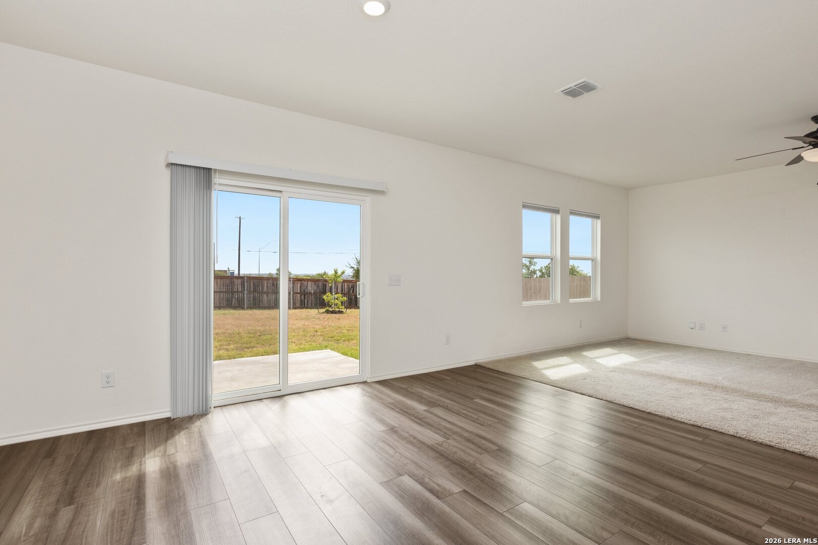 5535 Rue Girard Converse TX 78109