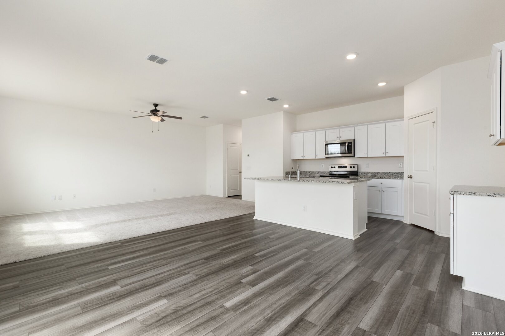 5535 Rue Girard Converse TX 78109