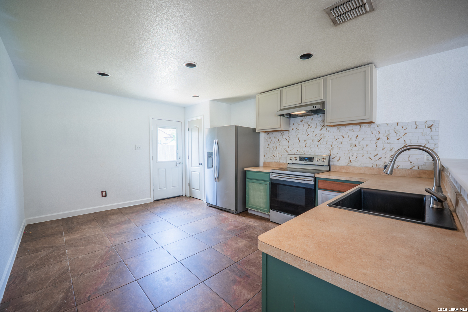 152 Hinge Chase Cibolo TX 78108
