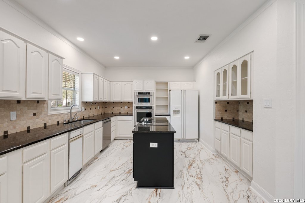 2239 Fawnfield San Antonio TX 78248