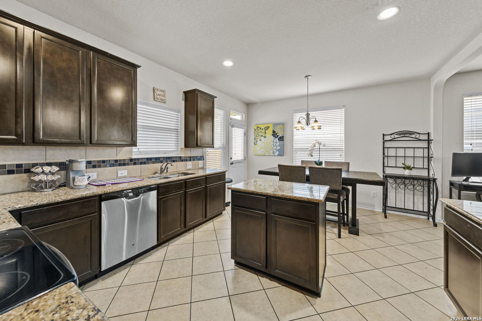 8019 Vega Horizon San Antonio TX 78252