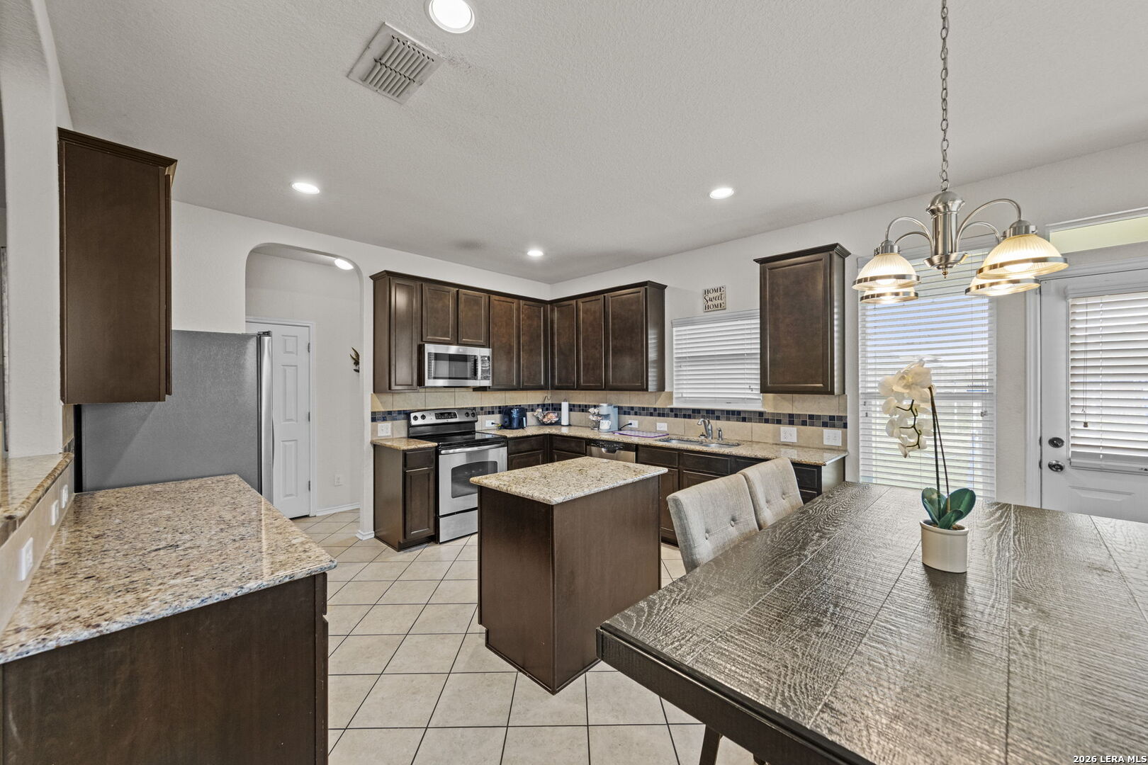 8019 Vega Horizon San Antonio TX 78252