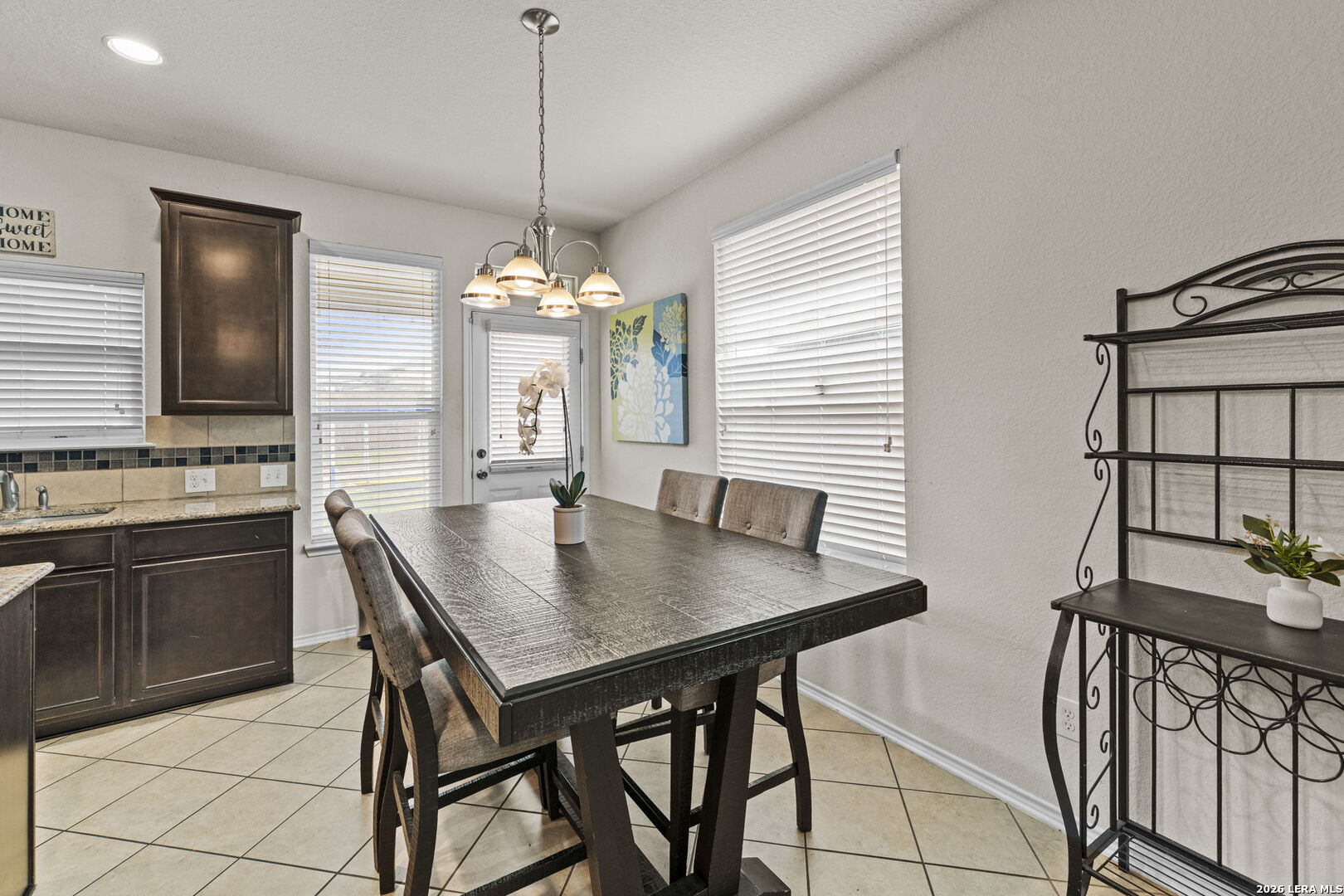 8019 Vega Horizon San Antonio TX 78252