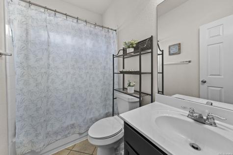 8019 Vega Horizon San Antonio TX 78252
