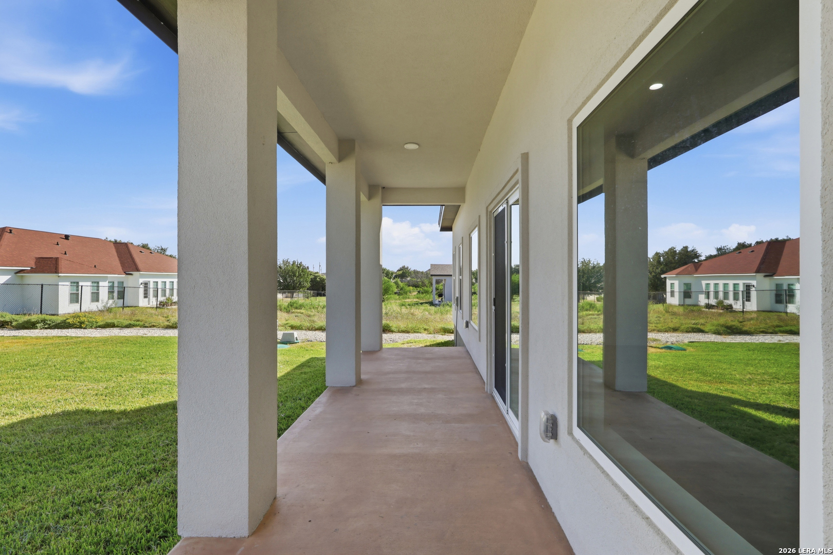 7801 Yellow Bark Selma TX 78154