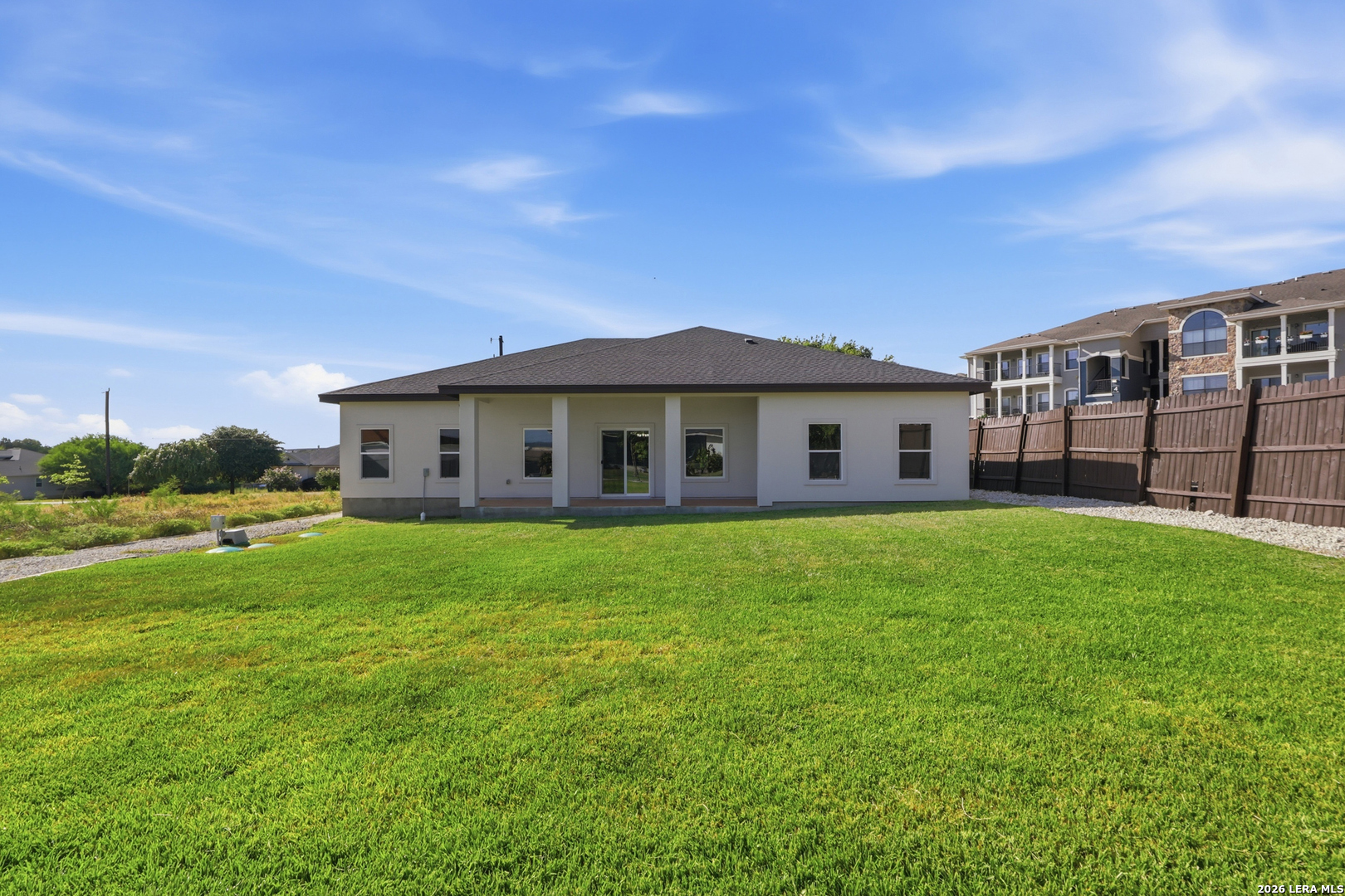 7801 Yellow Bark Selma TX 78154