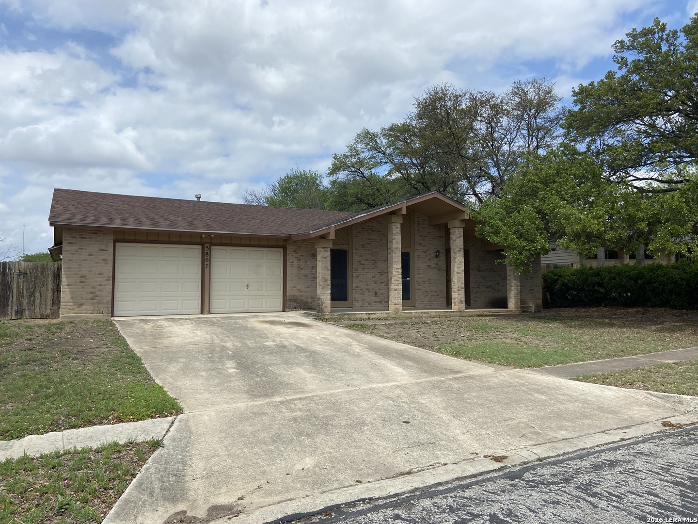 5807 Oak Run Street San Antonio TX 78247