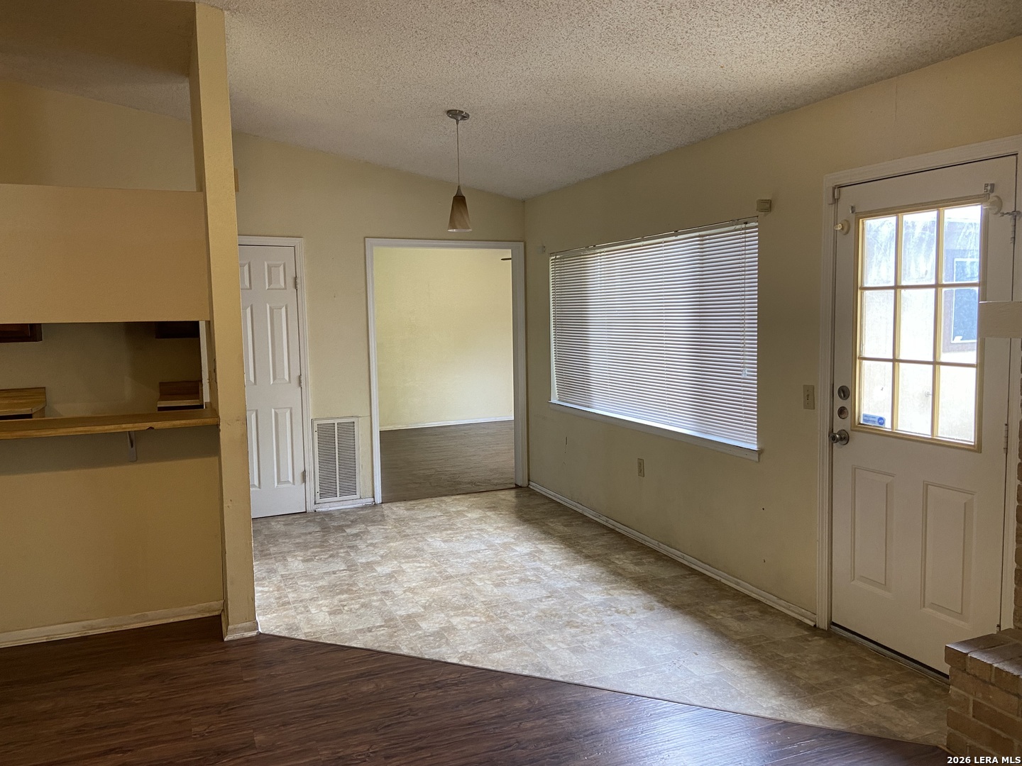 5807 Oak Run Street San Antonio TX 78247