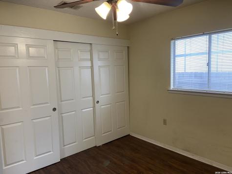 5807 Oak Run Street San Antonio TX 78247
