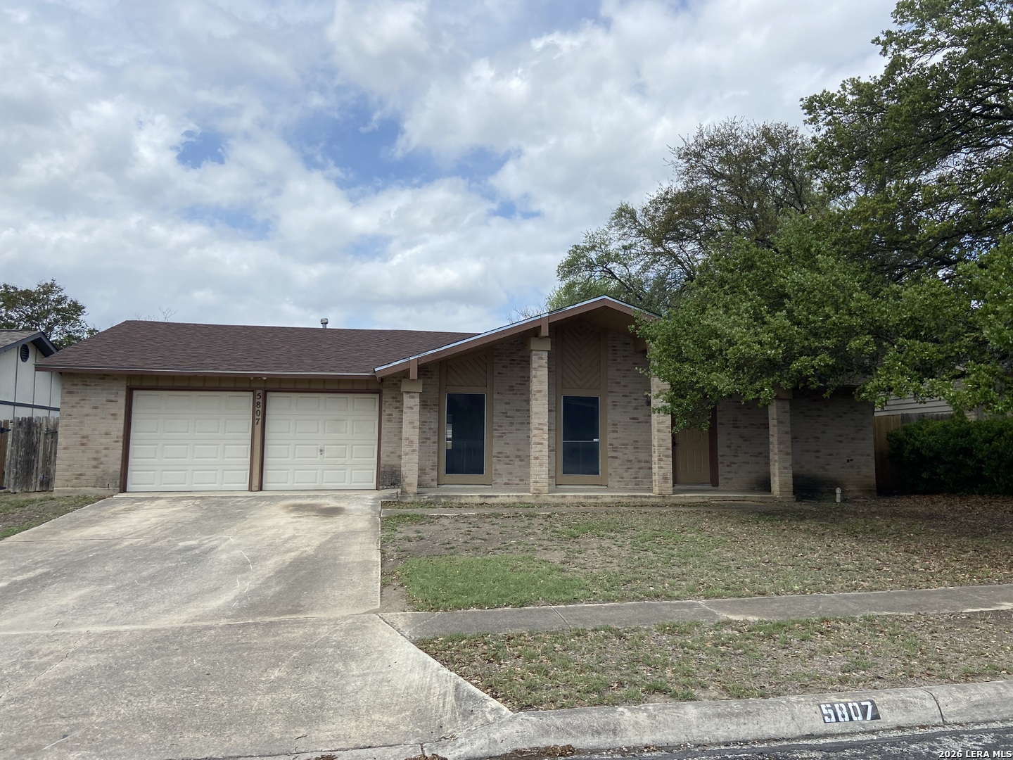 5807 Oak Run Street San Antonio TX 78247