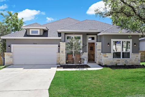 7818 Woodcliff Boulevard Selma TX 78154