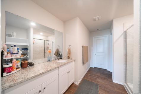 214 Legendary Trail Loop Floresville TX 78114