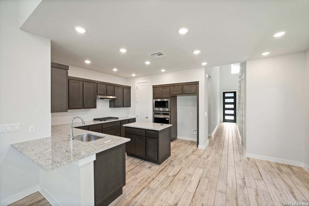 10054 Mitra San Antonio TX 78224