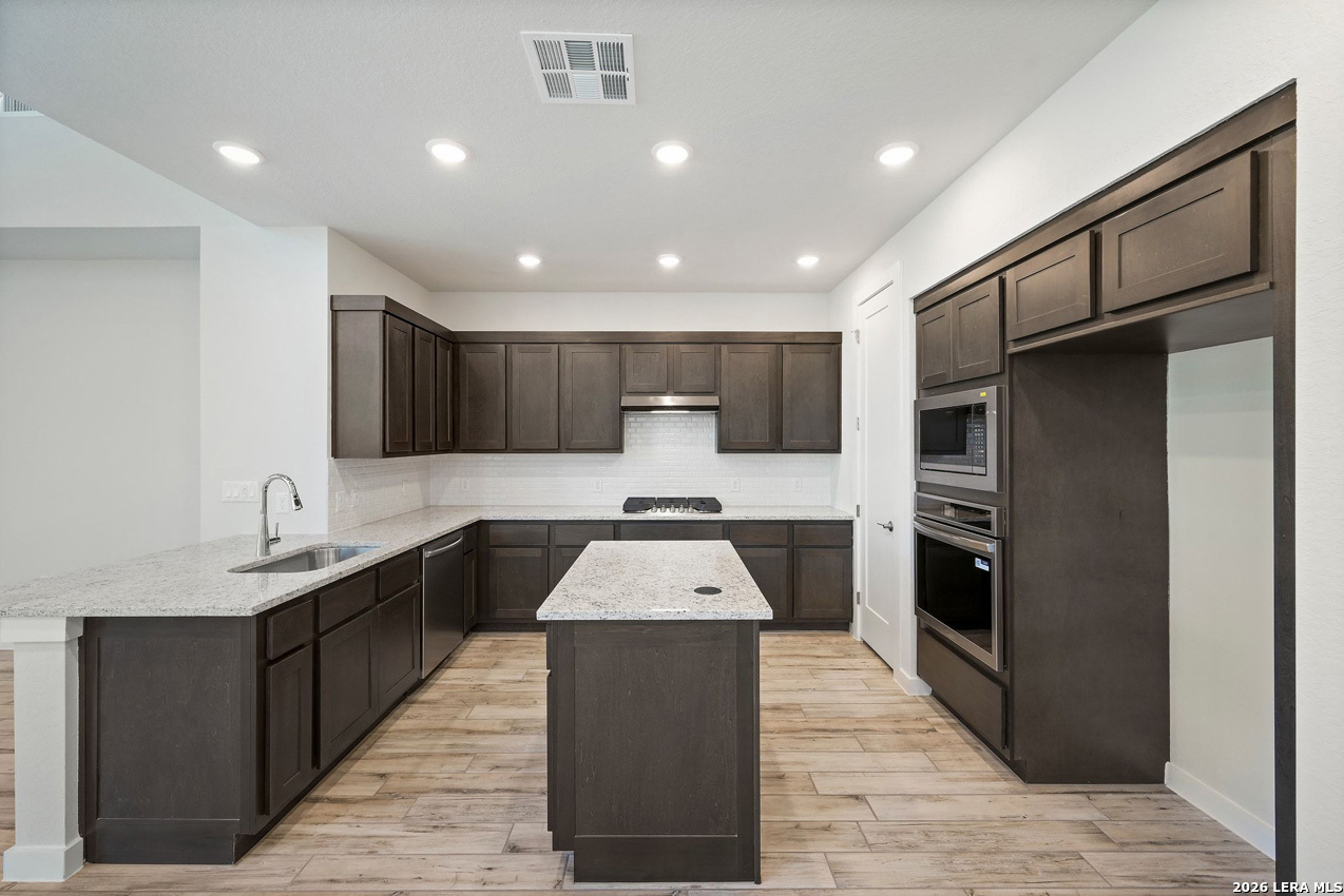 10054 Mitra San Antonio TX 78224