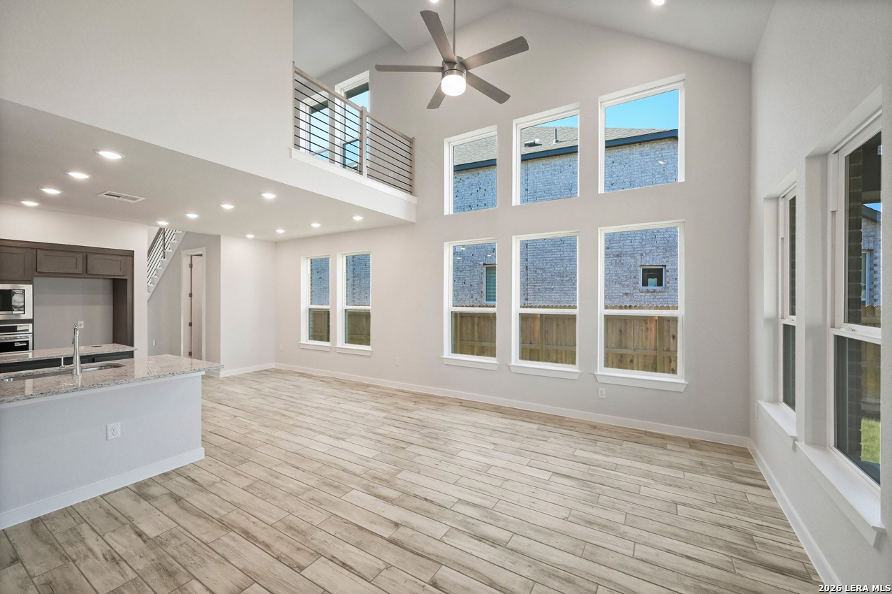 10054 Mitra San Antonio TX 78224