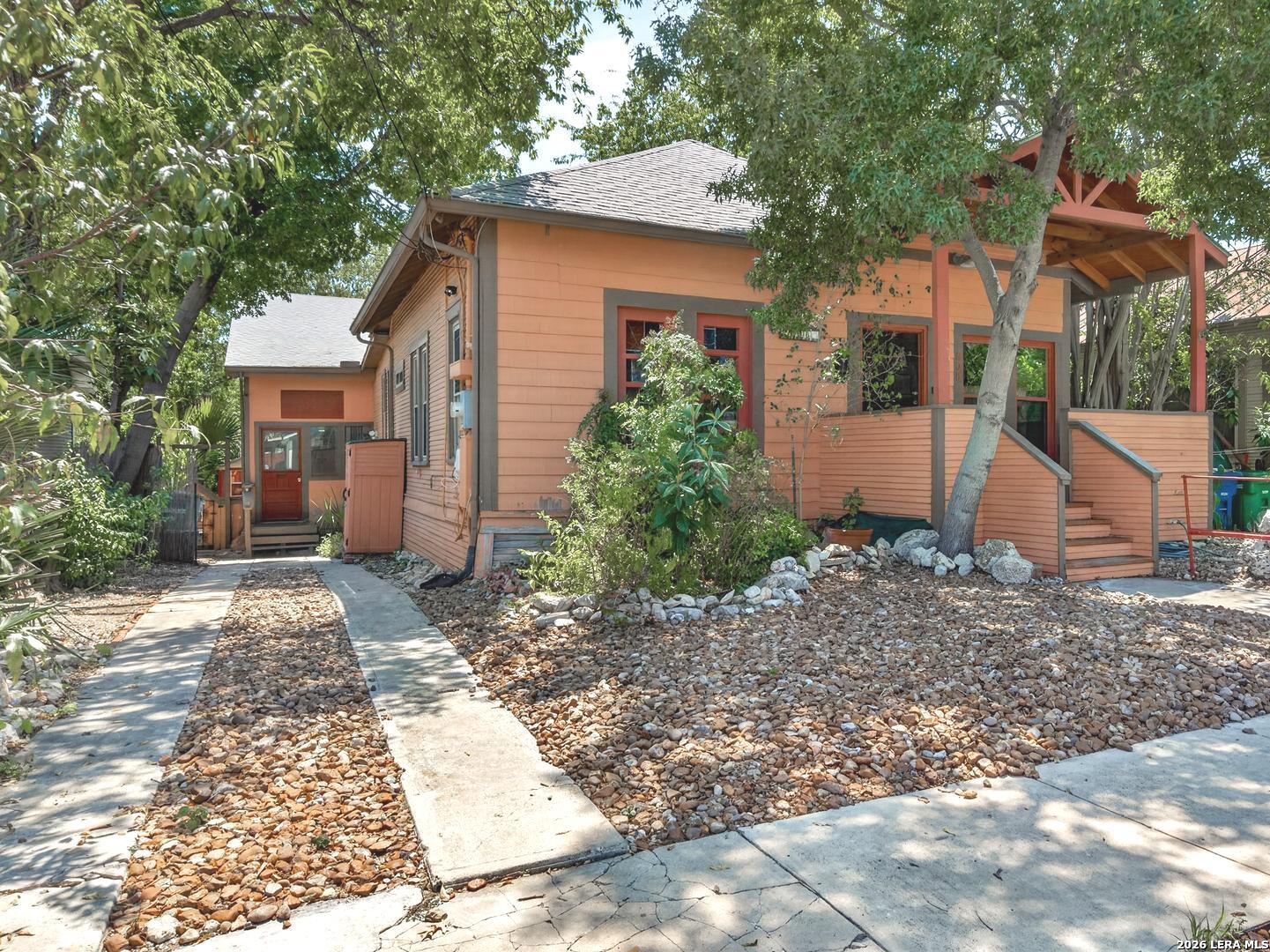 808 W French Place San Antonio TX 78212