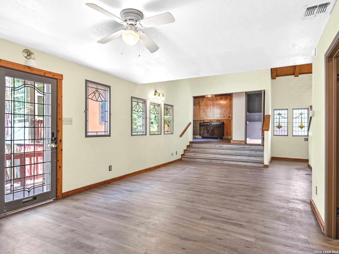 808 W French Place San Antonio TX 78212