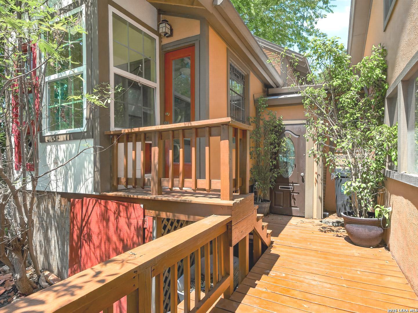 808 W French Place San Antonio TX 78212