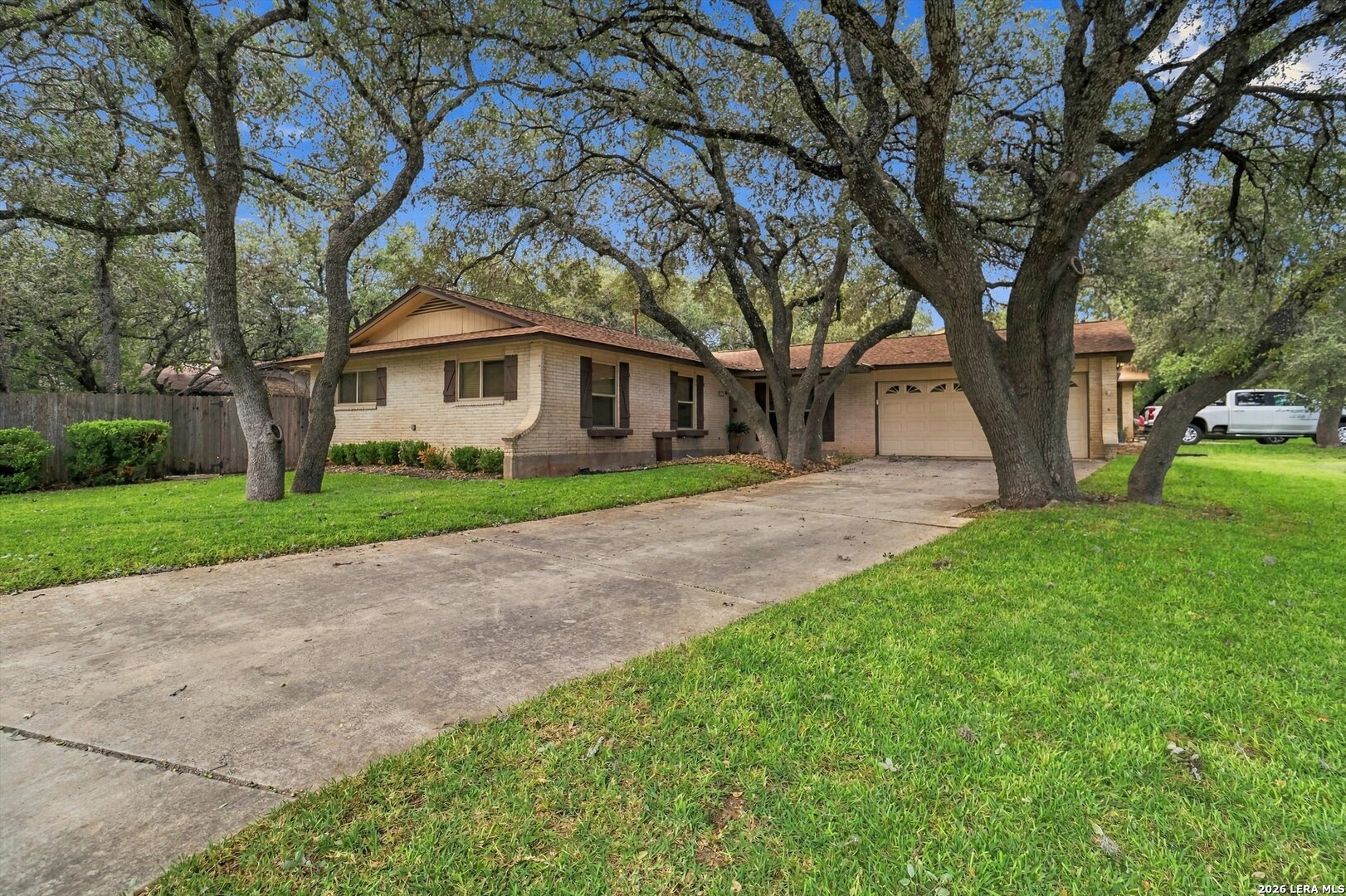 2046 Adobe Trail San Antonio TX 78232