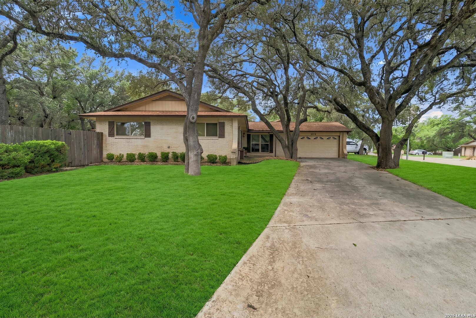2046 Adobe Trail San Antonio TX 78232