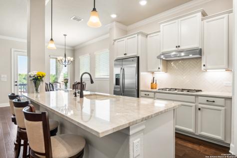22850 Rio Salado San Antonio TX 78261