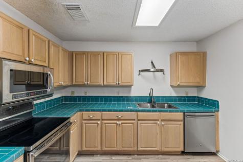 5022 Kenton View San Antonio TX 78240